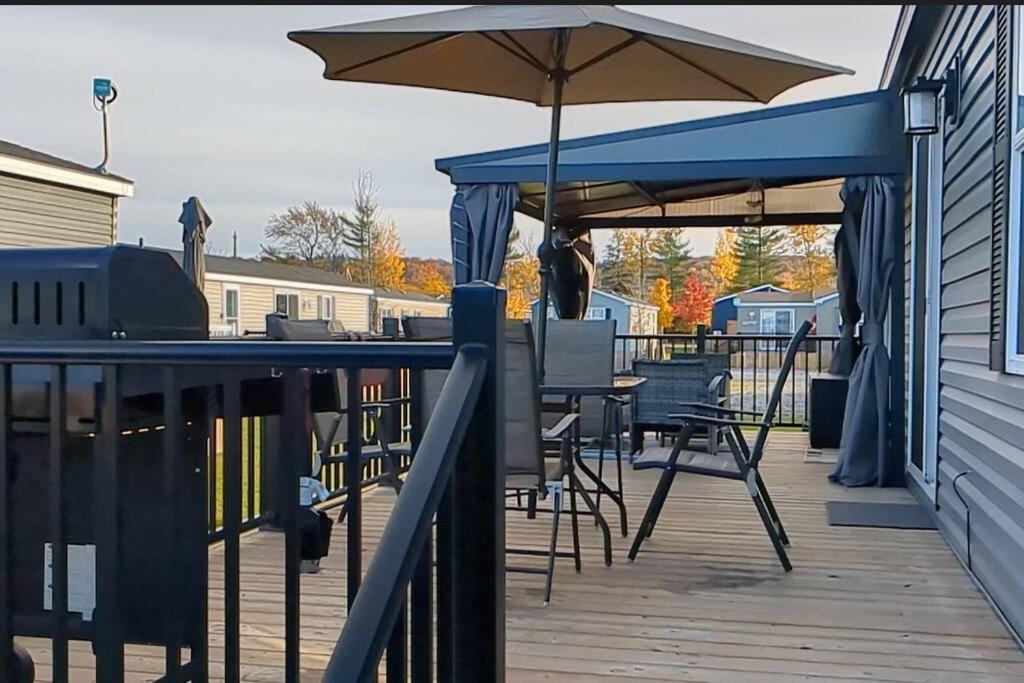 Subu'S Paradise In Niagara 外观 照片